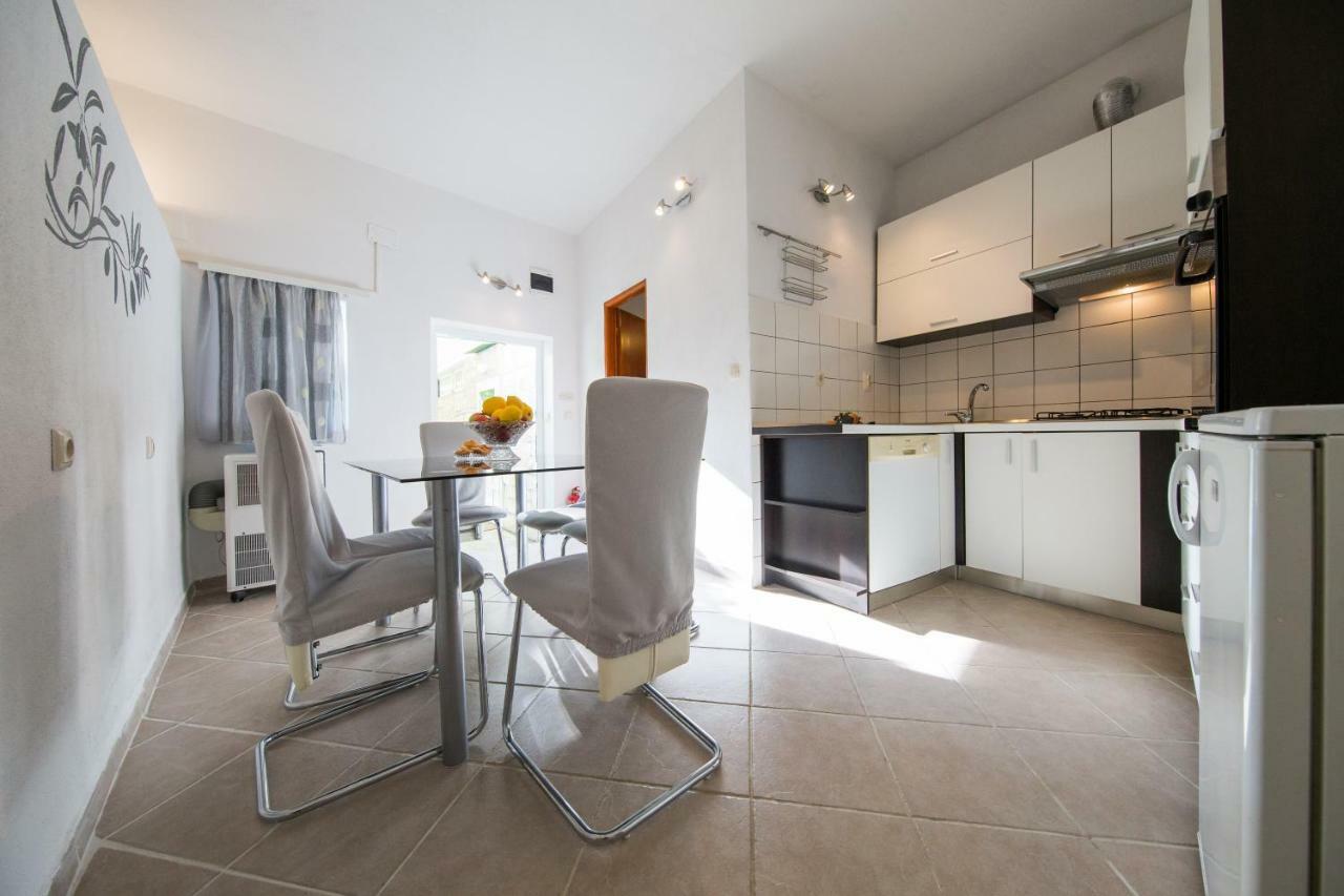 Strma Apartments 维斯 外观 照片