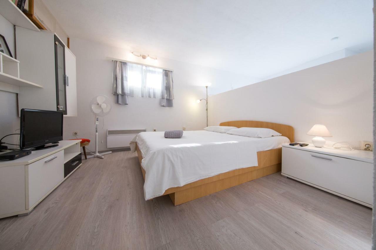 Strma Apartments 维斯 外观 照片